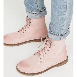 Birkenstock Bryson Lace-Up Combat Boots Soft Pink Suede EU 39 Womens US 8 *RARE